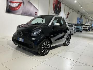 smart fortwo 70 1.0 Twinamic Passion
