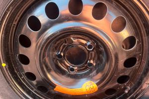 Ruotino di scorta auto