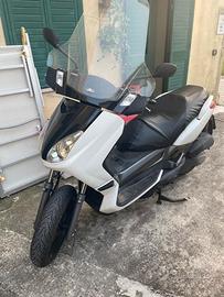 SCOOTER A 100€