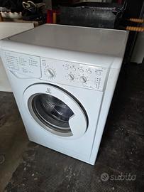 lavatrice indesit 5 kg.