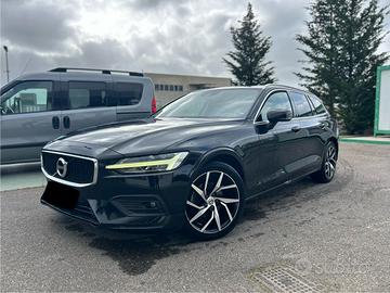 Volvo v60 momentum
