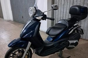 Piaggio Beverly 500