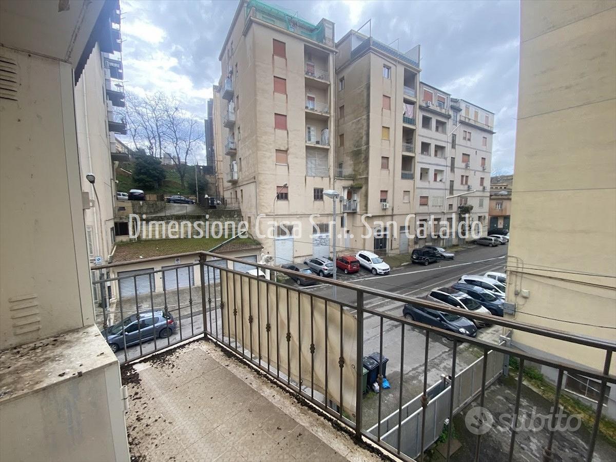 Appartamento – CL - Altro