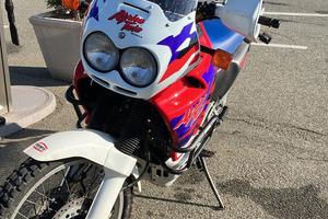 Africa Twin 750 rd07