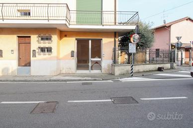 UFFICIO A CASTREZZATO