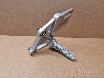 Pedane Stock honda cbr 650 2023 originali genuine