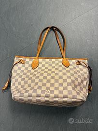 Louis Vuitton Neverfull