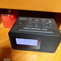 sveglia e radio digitale