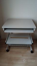 Carrello-scrivania porta PC
