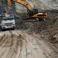 escavatore Caterpillar 330 D perfetto in tutto 