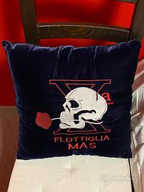 Cuscino "X MAS" in velluto con stampa