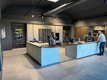 Cucina moderna di altissima qualità outlet expo