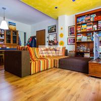 Trilocale con terrazzo abitabile in via Kennedy