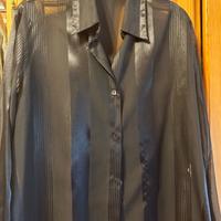 Camicia nera elegante vintage