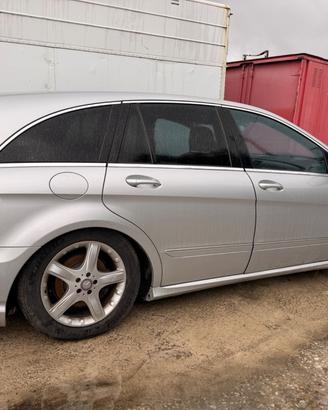 MERCEDES CLASSE R RICAMBI USATI
