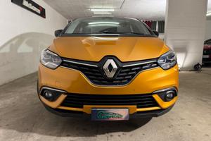 Renault Scénic dCi 110 CV EDC Bose