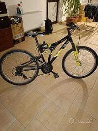 Bicicletta taglia media per bambini