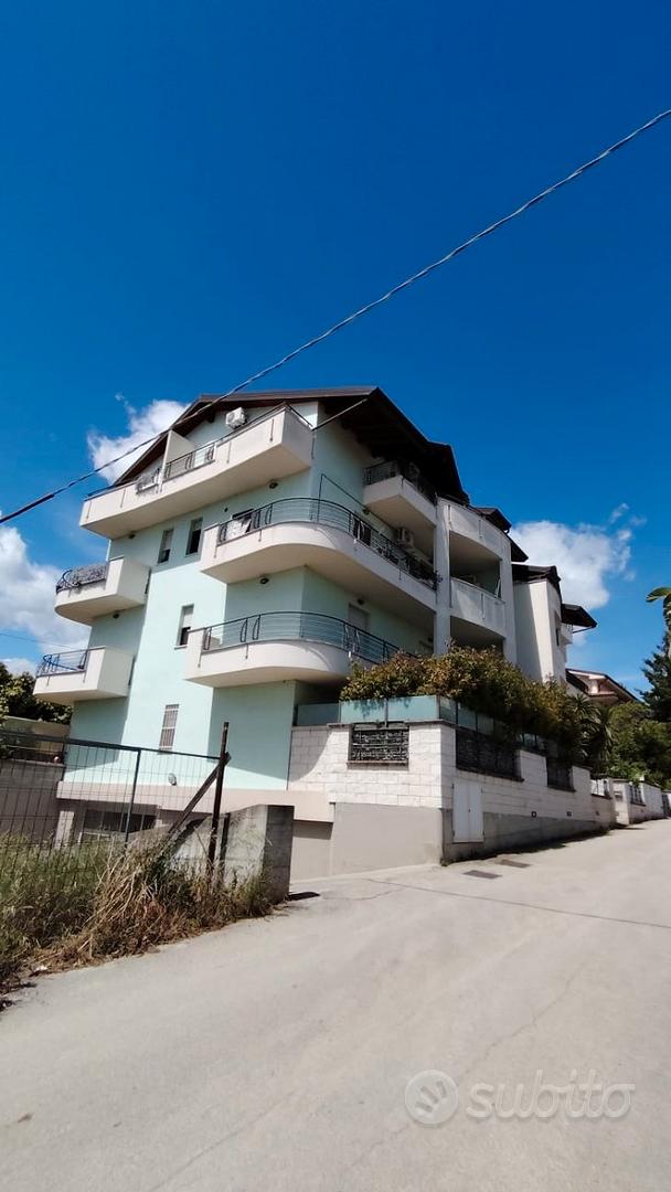 Appartamento – Città Sant'Angelo, San Martino Bassa - Vista 2