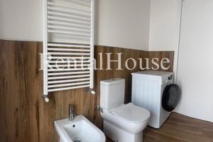 Bilocale Arosio con posto auto