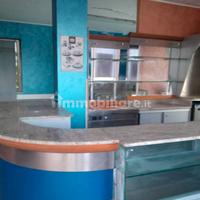 Vendita locale adibito a Bar con terreno