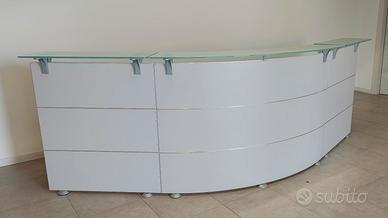 Bancone Reception Curvo