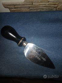 Coltello x formaggio