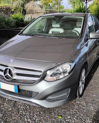 Mercedes-Benz Classe B B 180 d Automatic Sport