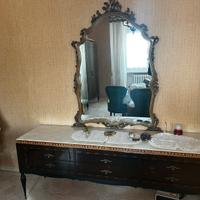 Mobile vintage con specchiera e marmo