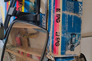 Specchietto per auto supplementare