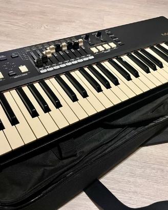 Hammond M-Solo