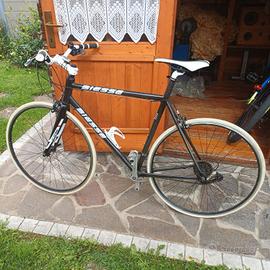 city bike in carbonio da uomo taglia grande