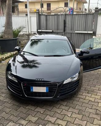 AUDI R8 allest v10 vers. nera tagliandi_permutee