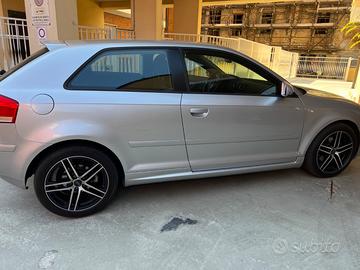 AUDI A3 2004