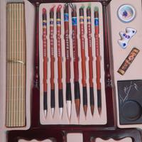 set di calligrafia e disegno orientale