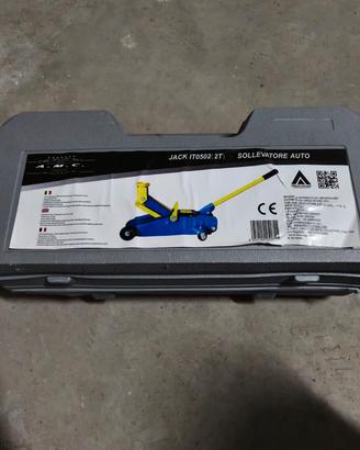 CRIC AUTO