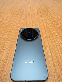 Vivo X300 Pro 12/256GB Nero.  