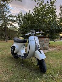 Vespa 50 special