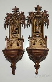 Coppia di acquasantiere