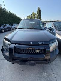 LAND ROVER FREELANDER DEL 2004 PER RICAMBI
