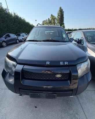 LAND ROVER FREELANDER DEL 2004 PER RICAMBI