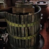  torchio per uva (strettoio)