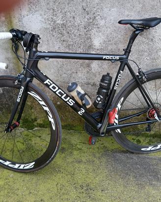 bici da corsa focus