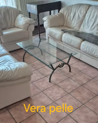 Divani pelle