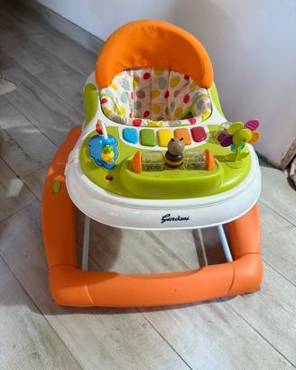 Girello Giordani con giochi attivitá