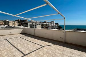 Splendido Bilocale Vista Mare a 1 Minuto dal Mare