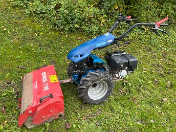 Motocoltivatore BCS 740 con trincia e lama neve
