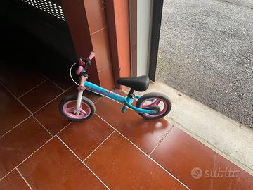 Bicicletta Senza pedali