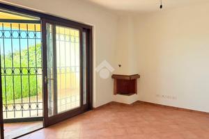 VILLA A SCHIERA A FORANO