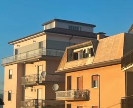 Appartamento con autorimessa a Frosinone