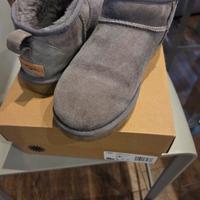 Stivali Ugg Classic Ultra Mini Donna